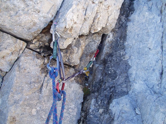 爬 移动安全设备 夹紧楔块 - 上的免费照片