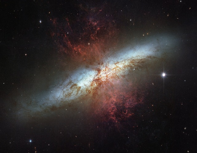 梅西耶 82 Ngc 3034 M82 - 上的免费照片