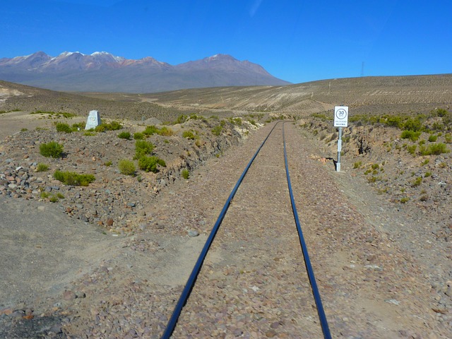 追踪 火车 铁路 - 上的免费照片