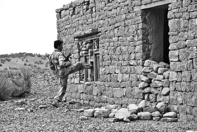 浸润 打破 踢 - 上的免费照片