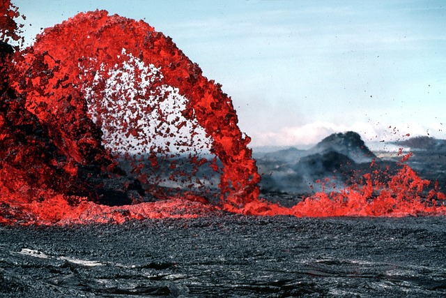 岩浆 火山爆发 辉光 - 上的免费照片