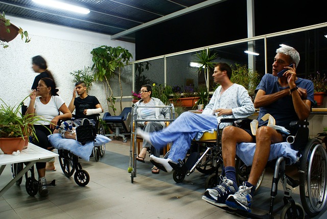 残疾 轮椅 医院 - 上的免费照片