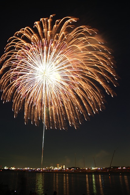 雨 烟花 Hanabi - 上的免费照片