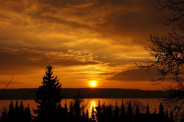 湖 日落 轮廓 - 上的免费照片