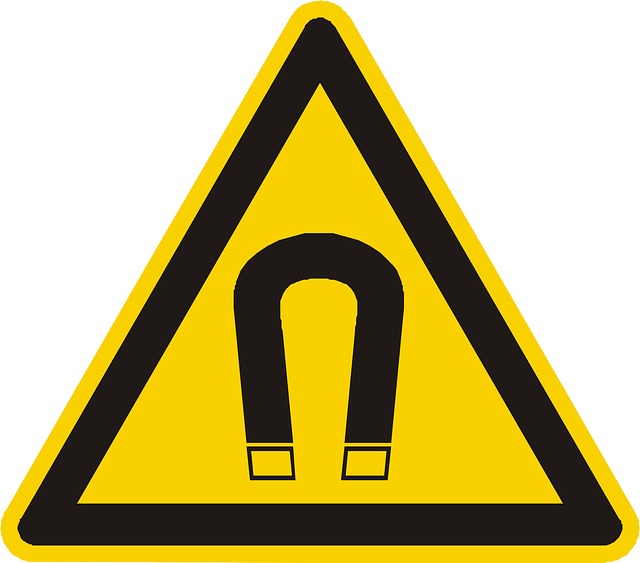 强磁场 警告 注意力 - 免费矢量图形