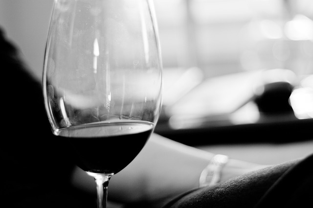 红酒杯 葡萄酒 白酒 - 上的免费照片