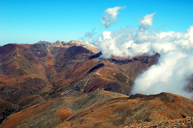 Puigmal 山 景观 - 上的免费照片