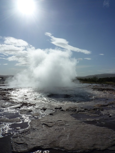 Strokkur 喷泉 冰岛 - 上的免费照片