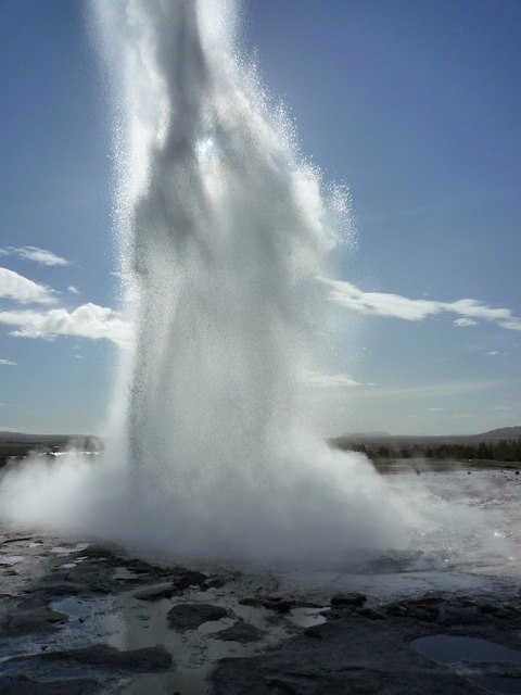 Strokkur 喷泉 冰岛 - 上的免费照片