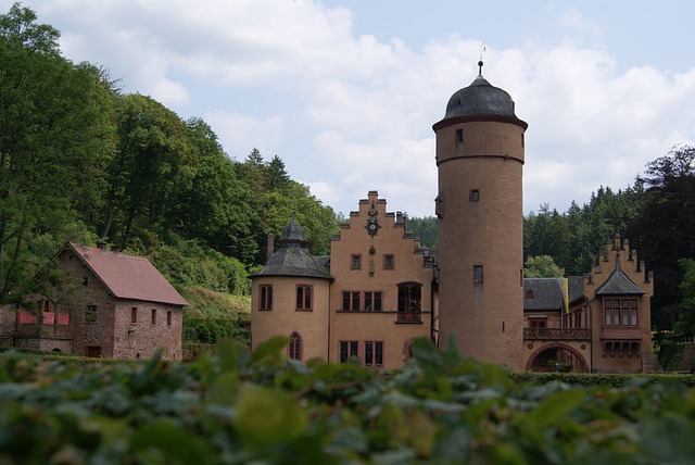 Wasserschloss Mespelbrunn 庭院的城堡 - 上的免费照片