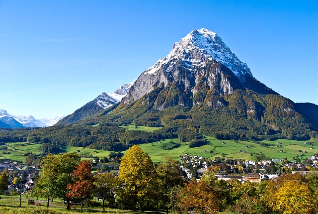 Glarus 前台 Gl?rnisch - 上的免费照片