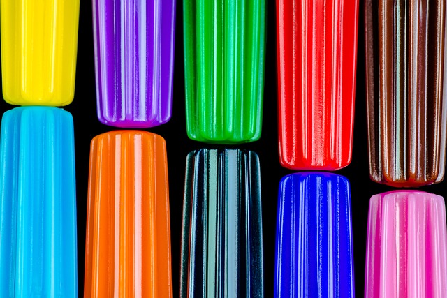 彩色的铅笔 钢笔 蜡笔 - 上的免费照片