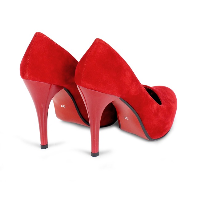 妇女的鞋子 红色的 Pin - 上的免费照片