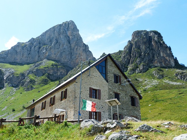 Rifugio Mondovì 阿尔卑斯山的小屋 山间小屋 - 上的免费照片