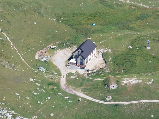 Rifugio Mondovì 阿尔卑斯山的小屋 山间小屋 - 上的免费照片