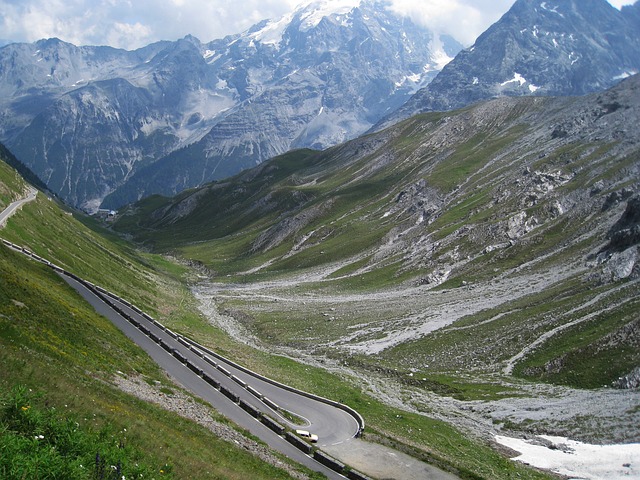 Stelvio 枷锁 帕斯山 - 上的免费照片
