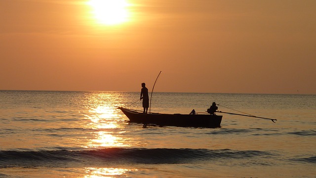 钓鱼 海 日落 - 上的免费照片