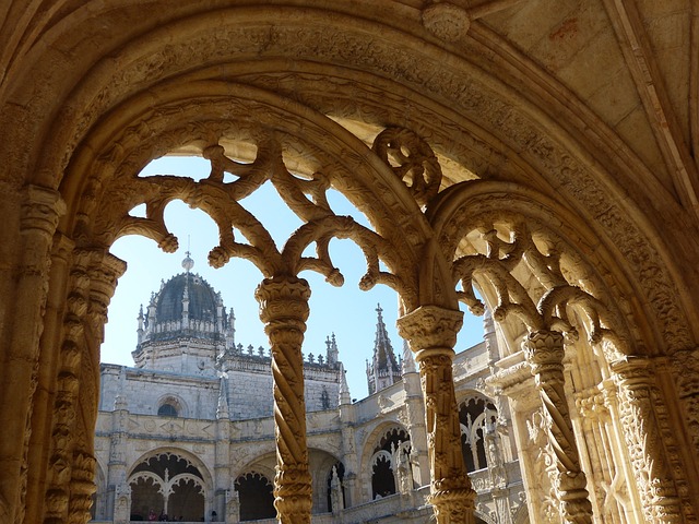 Mosteiro Dos Jerónimos 哲罗姆派修道院 回廊 - 上的免费照片