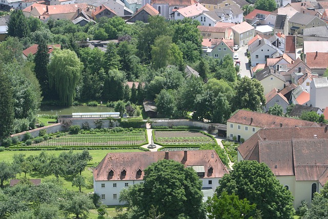 在阿尔谷 Dietfurt 外表 中世纪的地方 - 上的免费照片