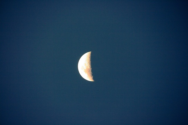 半月 Nightsky 月亮 - 上的免费照片