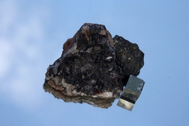 硫铁矿 宝石 云 - 上的免费照片
