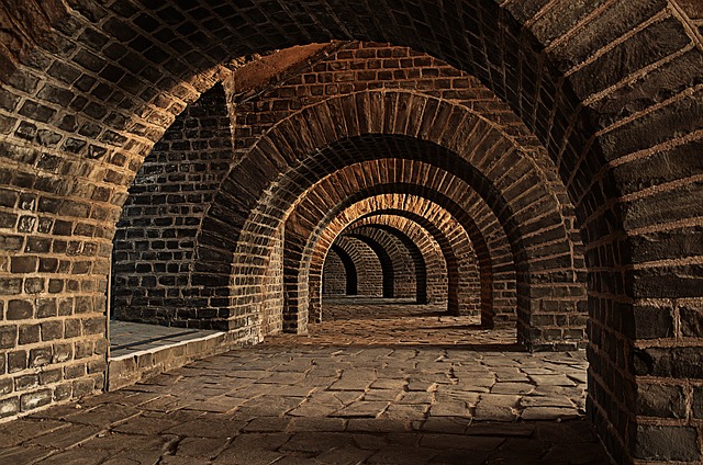 拱形的酒窖 隧道 拱门 - 上的免费照片