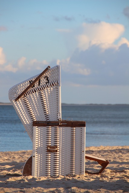 屋顶的海滩藤椅 沙滩椅 叙尔特岛 - 上的免费照片
