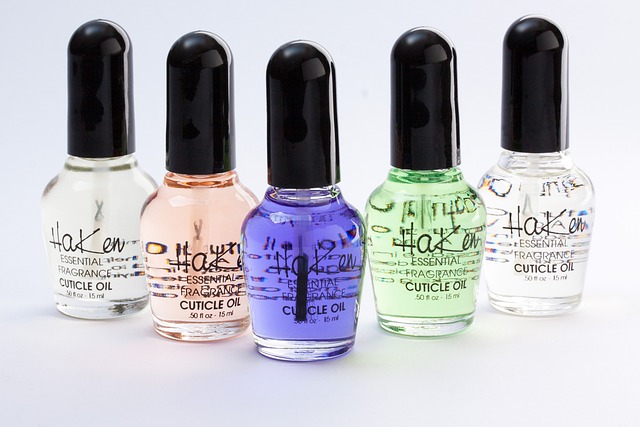 化妆品 油 美甲油 - 上的免费照片