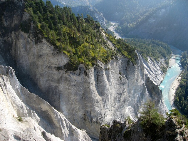 莱茵河峡谷 瑞士 格劳宾登州 - 上的免费照片