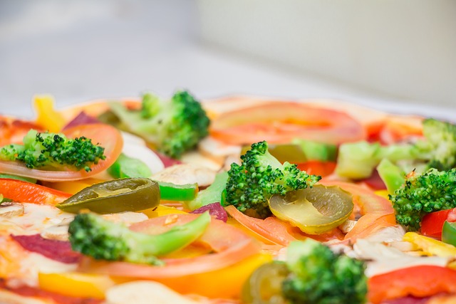 比萨 蔬菜 浇头 - 上的免费照片