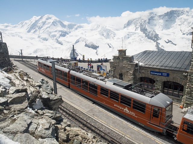 Gornergrat 齿轨 戈尔内格拉特铁路 - 上的免费照片