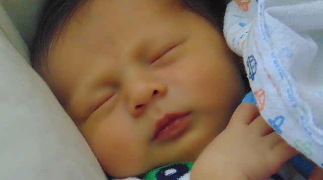 睡眠 年轻 男孩 - 上的免费照片