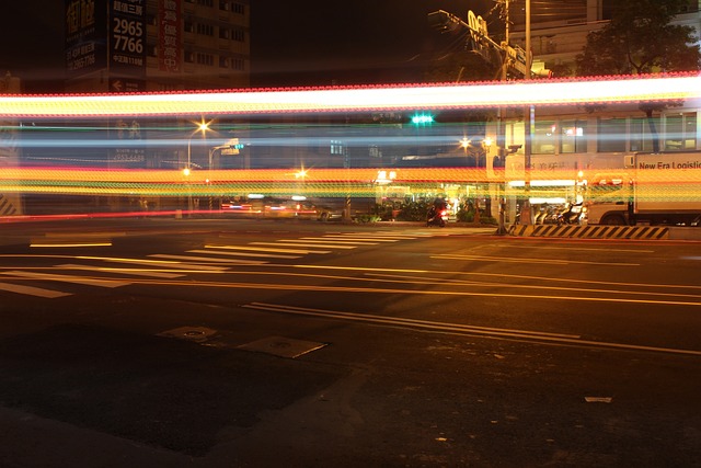 夜景 燈光 街道 - 上的免费照片