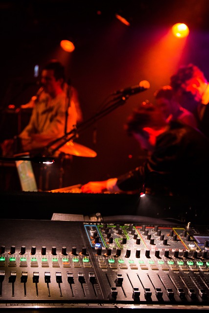 表现 乐队 调音台 - 上的免费照片