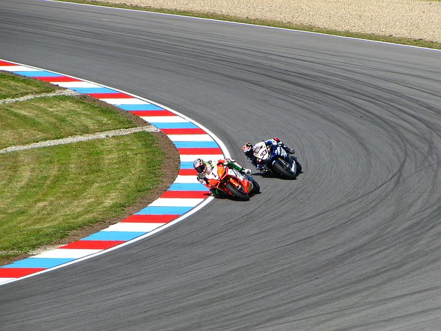 Max Biaggi Marco Melandri 赛车 - 上的免费照片