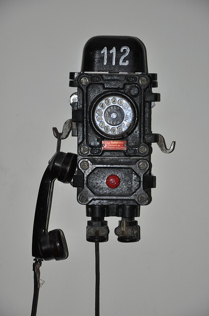 电话 紧急号码 纪念碑 - 上的免费照片