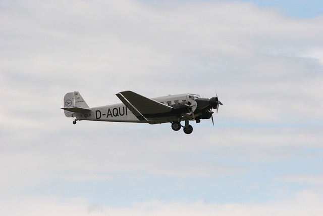 飞机 Ju52 勇克公司 - 上的免费照片