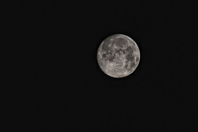 月亮 超级月亮 陨石坑 - 上的免费照片
