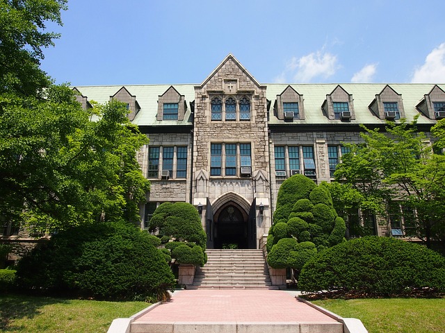 大学 梨花 建造 - 上的免费照片
