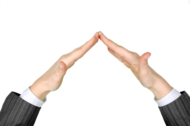 手 山寨 房子 - 上的免费照片