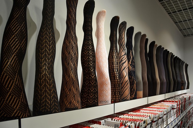 丝袜 紧身裤 腿 - 上的免费照片