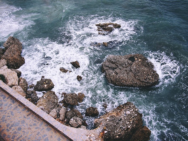 内尔哈 海 岩石 - 上的免费照片
