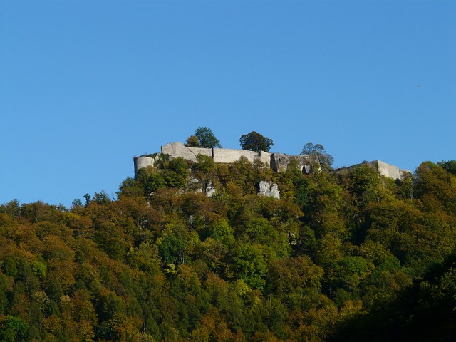 Burg Hohenurach 废墟 - 上的免费照片