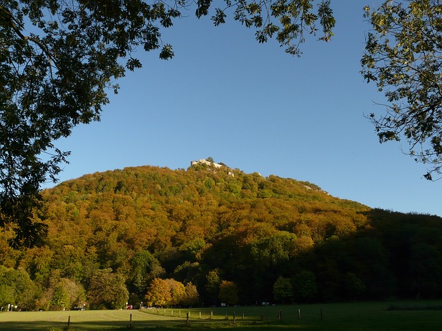 Burg Hohenurach 废墟 - 上的免费照片