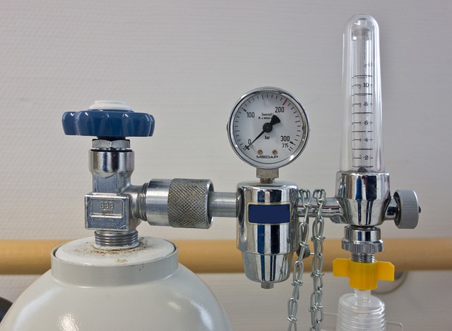 氧气 压力调节器 氧气瓶 - 上的免费照片