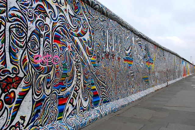 柏林墙 涂鸦 - 上的免费照片