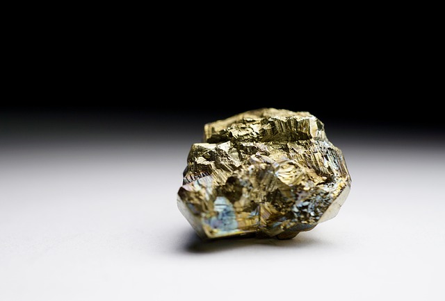 黄铁矿 宝石 矿物 - 上的免费照片