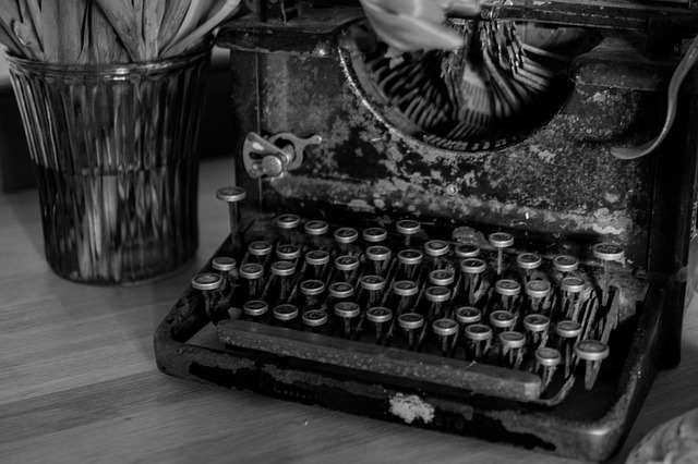 打字机 优质的 古董 - 上的免费照片