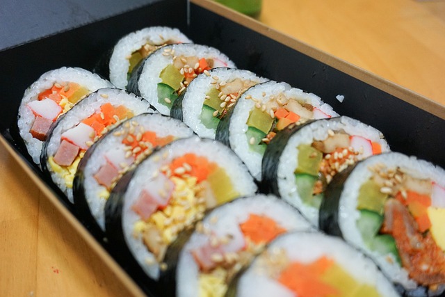 金巴布 蔬菜紫菜包饭 - 上的免费照片