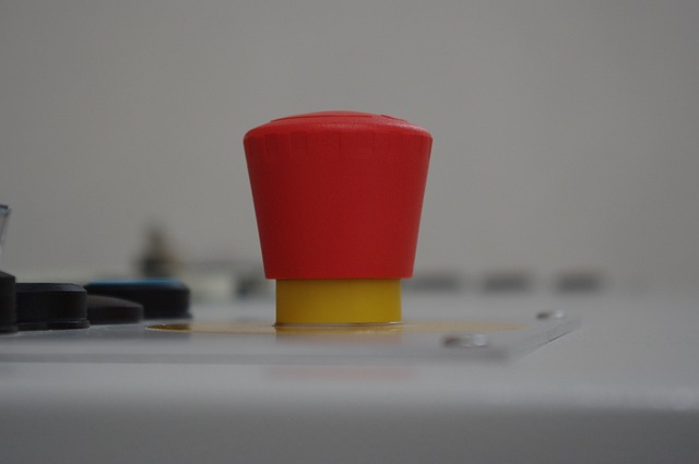 急停开关 红色的 开关 - 上的免费照片